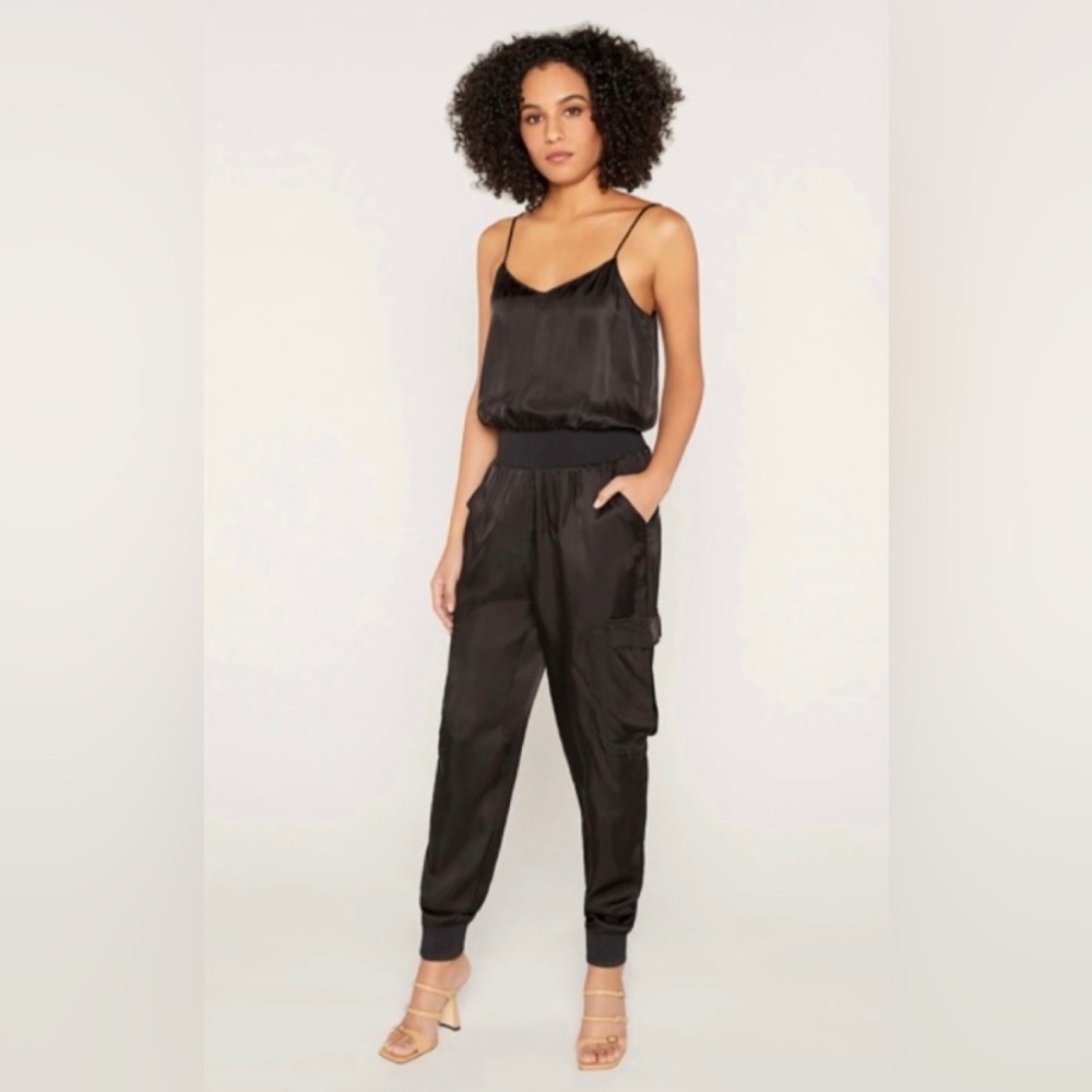 cinq a sept jumpsuit size Medium - Picture 15 of 15